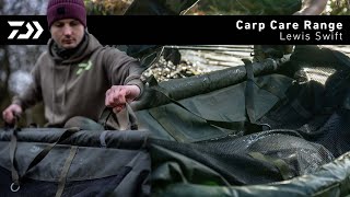 Daiwa Floating Weigh Sling and Folding Unhooking Mat  Lewis Swift  Daiwa Carp [upl. by Oliana717]