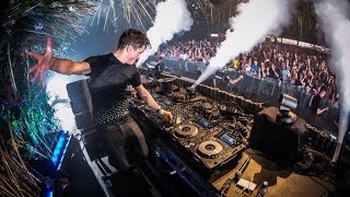 Martin Garrix ANIMALS LIVE TOMORROWLAND 2016 [upl. by Beitris673]