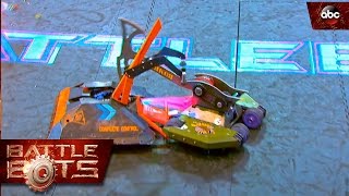 Wrecks vs Red Devil  Season 2 Qualifying Round  BattleBots [upl. by Arakawa868]