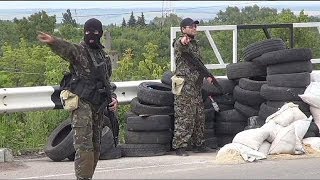 Ukrainian army continues crackdown on rebel strongholds [upl. by Lenhard]