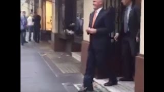 Van Badham catches Malcolm Turnbull leaving lunch at mensonly Athenaeum Club [upl. by Jon]