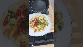 omlet z serem halloumi food omelette with halloumi cheese [upl. by Vasquez152]