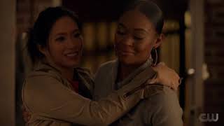 Black Lightning 4x04 Grace is in good healthgo back home ThunderGrace [upl. by Lionel]