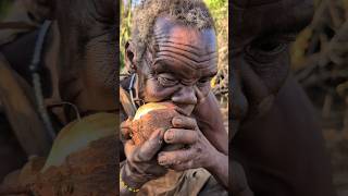 See How old man enjoys his Lunch No teeth but still can eat Roots villageslife food [upl. by Lebatsirhc]