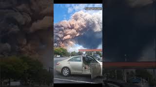 Chemical plant fire causes huge smoke plumes in Georgia [upl. by Ellohcin]