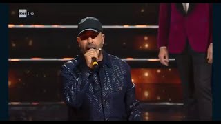 Checco Zalone  Poco Ricco  Live Festival di Sanremo 2022 Super Ospite [upl. by Foley187]