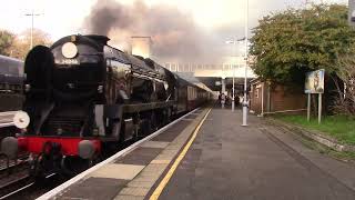 34046 Braunton  37667 quotFlopsiequot passes Dover Priory [upl. by Ainesey]