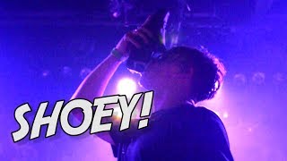 YUNGBLUD DOES A SHOEY ON STAGE Ekko Utrecht 27012018 [upl. by Nathanial]