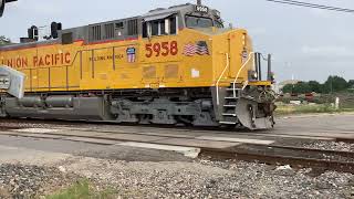 KCS 5002 New Tier 4 With NS Power Meet UP 5958 New Paint Scheme Leads Manifest HoustonTx [upl. by Ahtamas832]