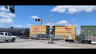 Quick BNSF manifest rushing through Shafter [upl. by Evania647]