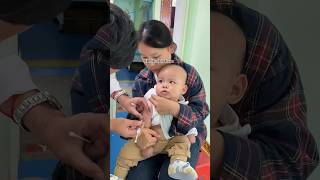 Cutebaby 😛 Baby injection push vedio 😱 baby cute injection crying shots [upl. by Enitnelav]