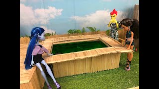 Pool Time Problems A Monster HighEver After High Stop Motion [upl. by Freeland680]