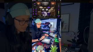 Gnarlymusictube jamming with MINDst Drums  Killer Finger Drumming [upl. by Conlee30]