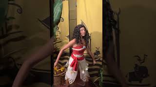 Learning To CHEE HOO With Moana At Disney World disney moana disneyworld [upl. by Leamsi480]