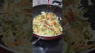 Schezwan noodles recipe 🍝💥 shorts [upl. by Mukerji]