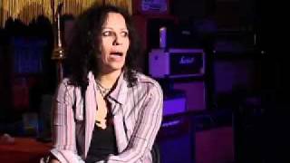 Pnk  A life less ordinary  Linda Perry Interview [upl. by Ellerrehc]