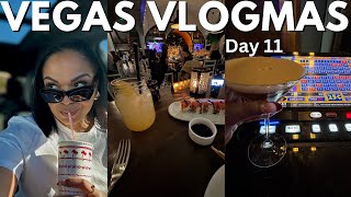 Las Vegas Vlog  Day 11  12 Days of Vlogmas  SHOPPING AND COCKTAILS [upl. by Jahncke]