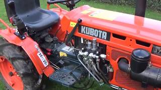 Kubota B7001 Fronthydraulik [upl. by Yorgerg]