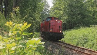 Doppel WFL V100 mit Schotterzug nach Zwickau kurz hinter Lengenfeld [upl. by Ainoyek383]