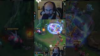 Utiliser le R de Bard contre les assassins  leagueoflegends francais support twitch bard [upl. by Liana]