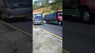 Overtake dilingkar genton bus Budiman JB 5 [upl. by Costin]