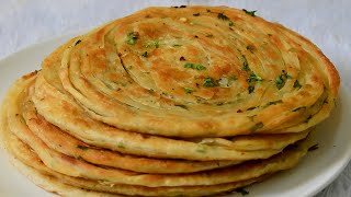 Unique Style Garlic Paratha ❤️  Crispy Multilayered Garlic Paratha  Garlic Paratha Recipe [upl. by Odla611]