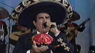 vicente fernandez ella y a pesar de todo en vivo [upl. by Enilrae]