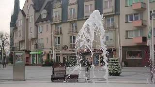 Slow motion fountain 960 fps SONY Xperia XZ2 [upl. by Lunnete390]