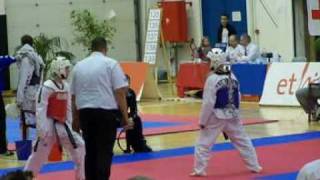 championnat de belgique tkd jeremy Le DUC vs ismael Baran 2008 [upl. by Nalahs]