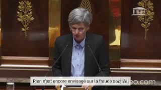 Plfss  Sandrine Rousseau demande labrogation de la réforme des retraites [upl. by Aritak]