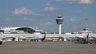 Atterrissage à l’Aéroport FranzJosefStrauss de Munich  19septembre2023 [upl. by Hardy]