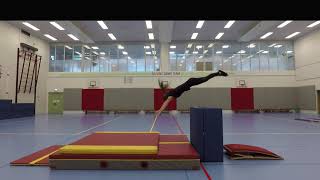 Voorbeeldvideo Freerunning  Rollen [upl. by Schwing]