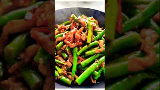 ଦୁଇ ପଟ ରୁଟି ଅଧିକ କରିଥିବ❣️❣️how to make green beans curry recipedry beans curryshortsytshorts [upl. by Andria]