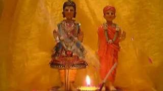 BAPS SWAMINARAYAN AARTI WITH REAL AARTI FLAME [upl. by Dyanne703]