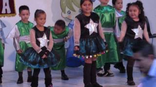 Kinder 5  Los Marcianos llegaron ya Colegio Mundo Magico Infantil Nov 2016 [upl. by Elocyn]