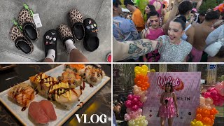 VLOG Pride 2024 wefest mi nuevo sushi favorito por fin consigo las crocs de leopardo ✨🏳️‍🌈🤠 [upl. by Arhoz]