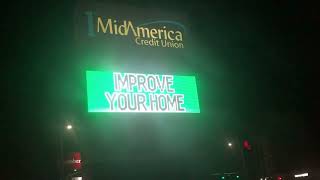 Watchfire sign at MidAmerica Credit Union Forsyth Il [upl. by Choong]