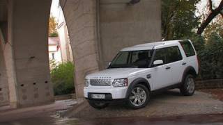 Essai Land Rover Discovery 4 2010 [upl. by Anirdnaxela]