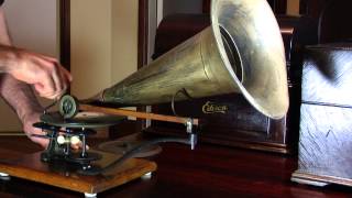 Style 2 GampT hand wind Berliner gramophone Circa 190002 [upl. by Aerdnahc104]