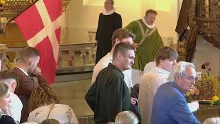 Skjern Kirke  Familiehøstgudstjeneste kl 1030 v Martin Nørremark og Poul Ivan Madsen [upl. by Veradi574]