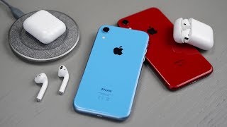 Распаковка AirPods 2 и сравнение с первыми  есть ли разница [upl. by Lovell]