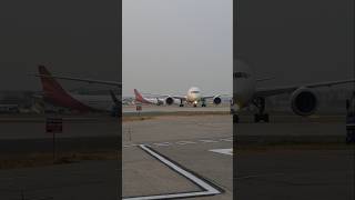 Ek runway par do plane😱✈️aviation ytshorts 🫡facts travel boeing shortsaerospaceengineering✈️ [upl. by Isaiah]