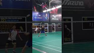 Deception badminton trickshots leechongbadminton [upl. by Belshin]