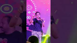 ആ ചേട്ടന്റെ നോട്ടത്തിൽ വീണുപോയി പാവം പ്രസീദ singer praseetha viralsong folksong naadanpaattu [upl. by Kreitman86]