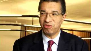 20090204 CAPafrique  interview de Lionel Zinsou [upl. by Hanoy857]