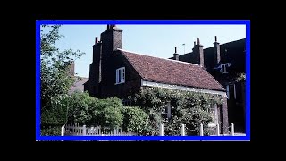 Nottingham cottage the cosy twobed in kensington that will make meghan and harrys first home [upl. by Janis]