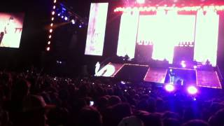 Eminem  No love feat Lil Wayne Live pukkelpop 2013 Belgium [upl. by Aelem]