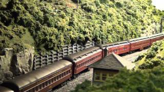 Lehigh Valley Railroad quotBlack Diamond at West Portal LampKV Model Railroad Museum [upl. by Enilrad]