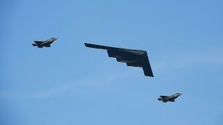 B2 Stealth Bomber amp F35s Rose Parade Flyover 2018 Pasadena CA [upl. by Htiffirg590]