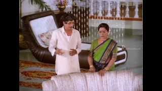 Ulagam Piranthathu Enakaga  Goundamani bargains with Manorama [upl. by Gunas]